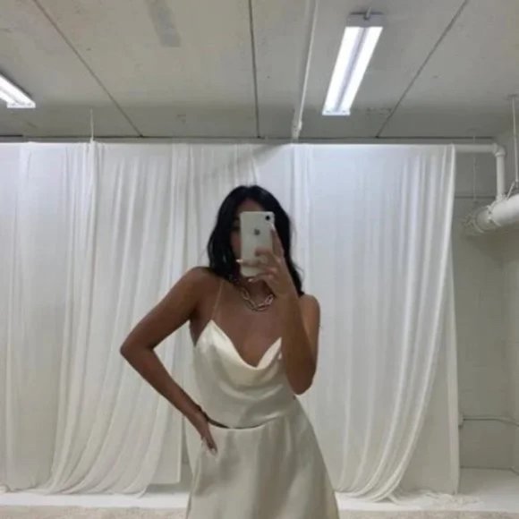 Shop Meko Little Miss Skirt Set in Pearl - Size M - Picture 4 of 7